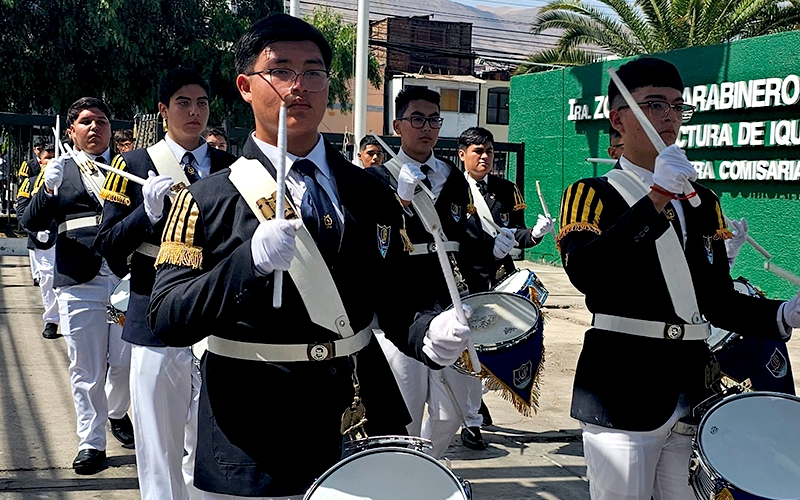 Banda de Honor participa en la ceremonia del 98° aniversario de Carabineros