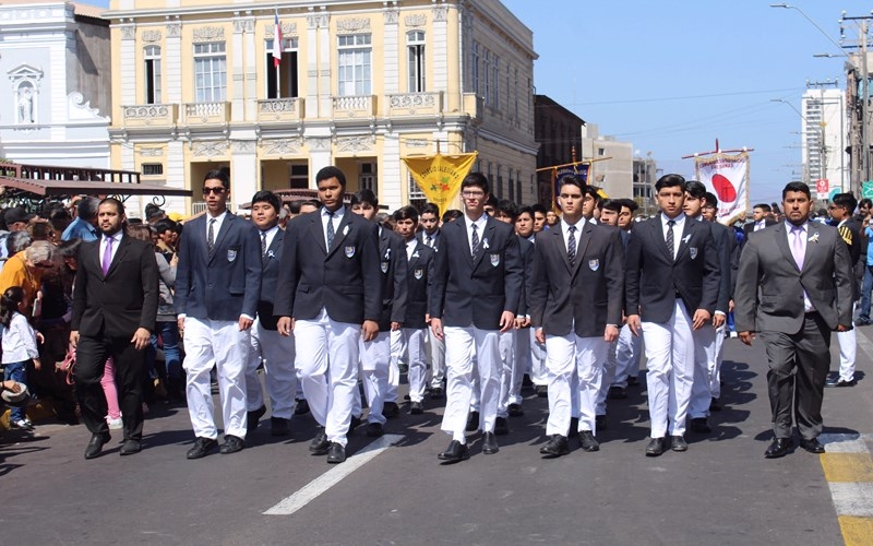 Desfile dominical Colegio “Don Bosco” de Iquique.